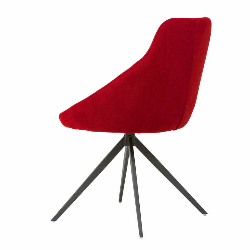 Chaise pivotante en métal et tissu rouge PRISCA, vue de 3/4 arrière