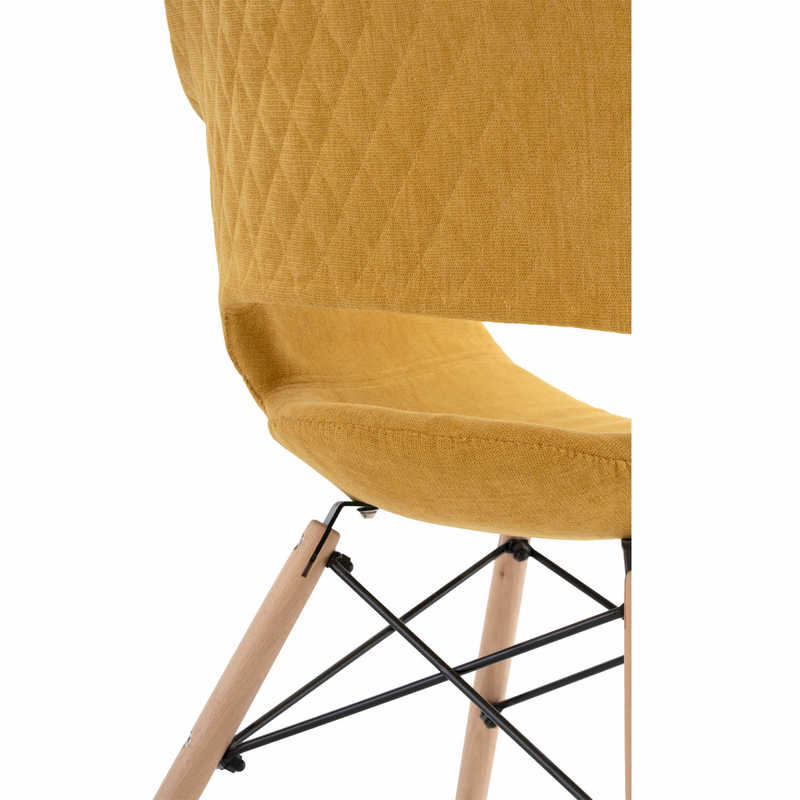 Chaise en Hêtre et en Tissu moutarde ADELE, détail du siège