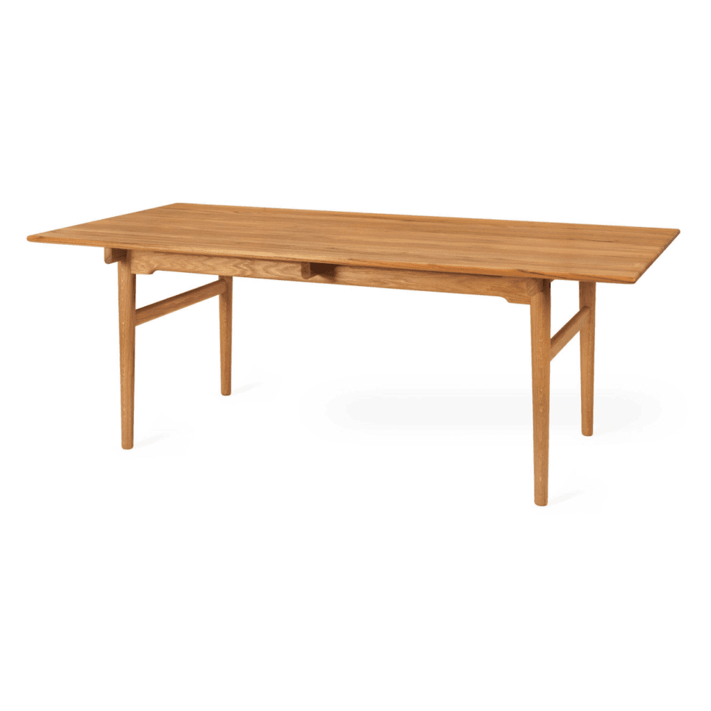 Table iconique CH327 par Hans J. Wegner